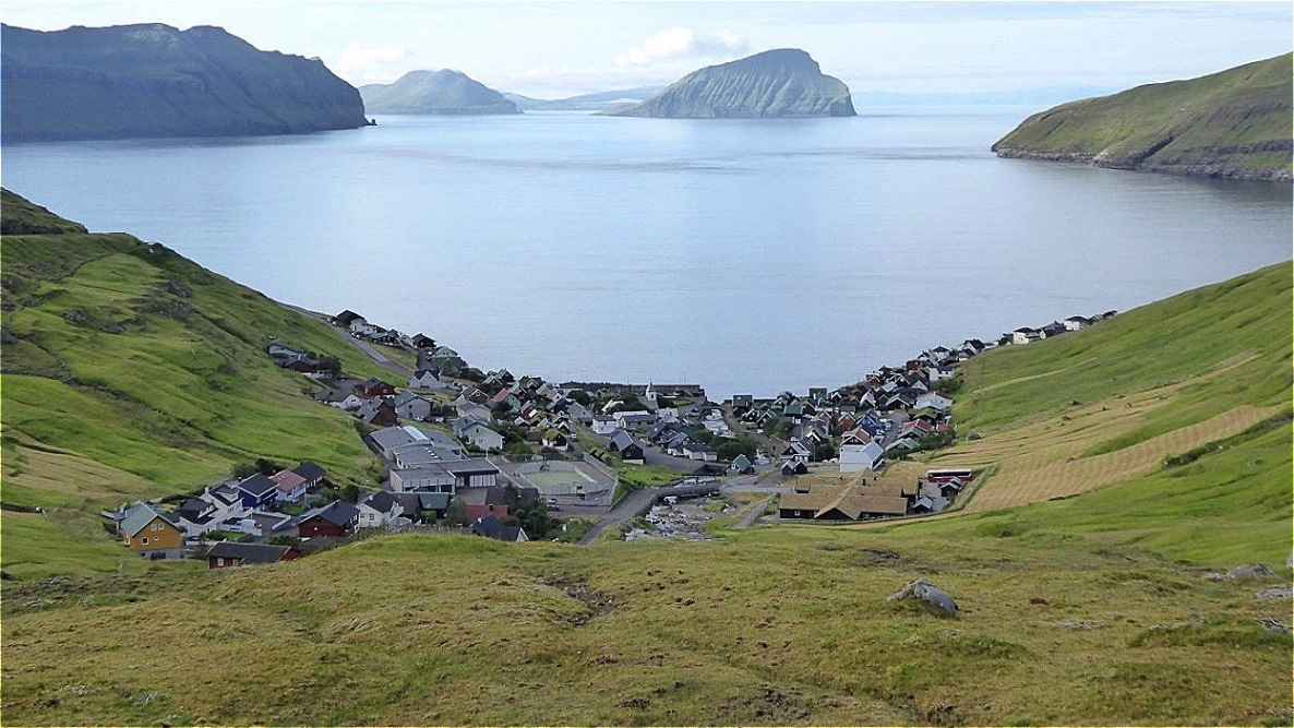 Geschützte Lage in der Bucht !