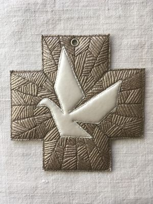 Croix murale decorative