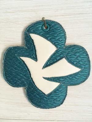 Croix colombe décorative