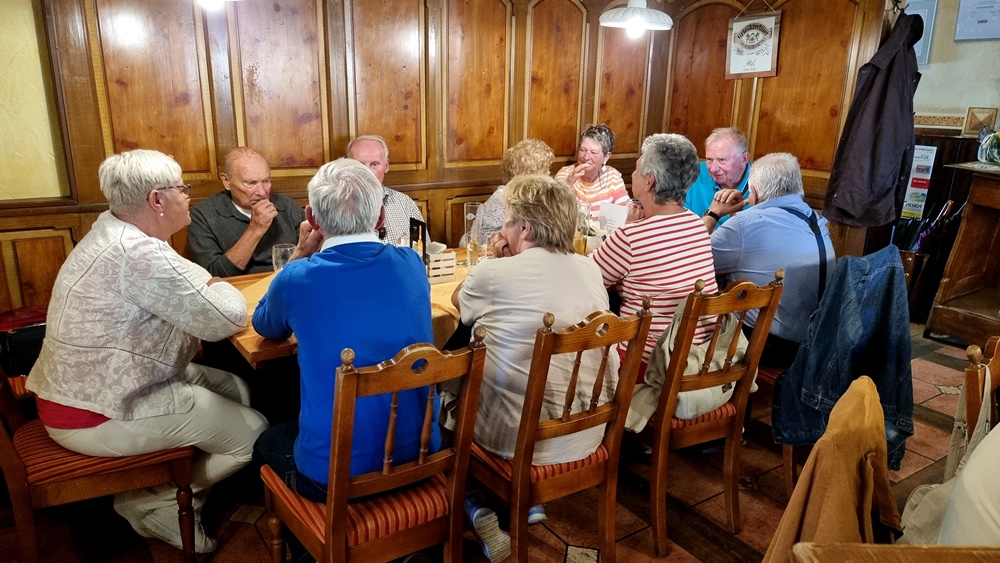Einkehr zum Mittagessen in Grieskirchen
