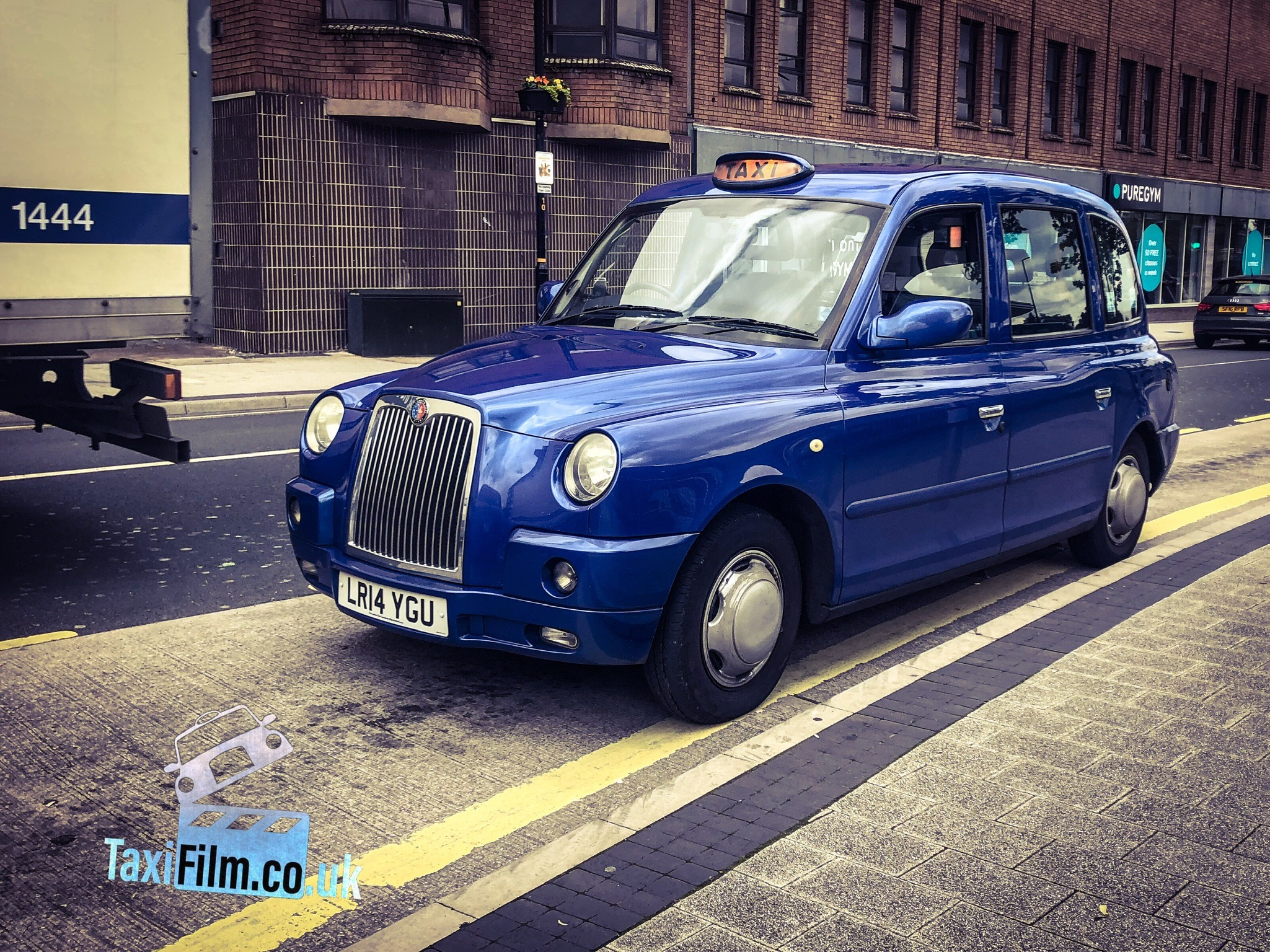 Blue Tx4 Taxi, 2014, Manchester
ref M0004