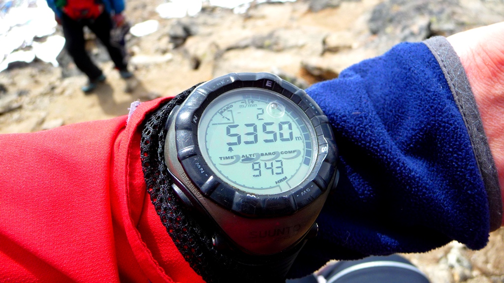 Langsam wird die Gipfelhöhe wieder abgebaut