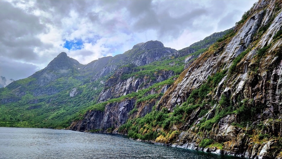 Ausfahrt in den Raftsund