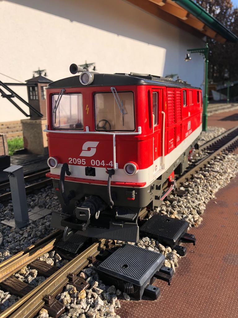 Umbau der 2095 004-4 mit allen Anbauteilen der GartenBahnSchmiede