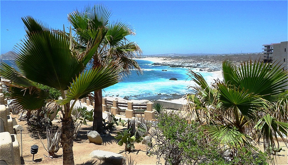 Menschenleerer Strand