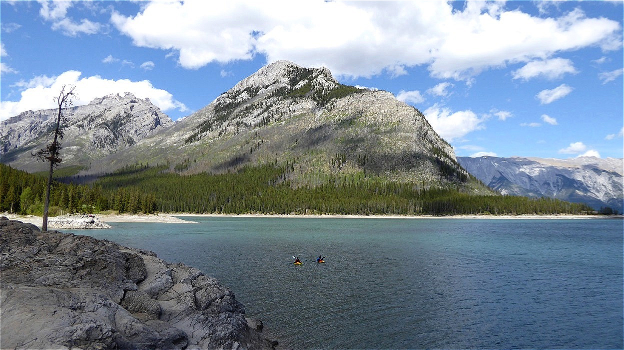Lake Minnewanka