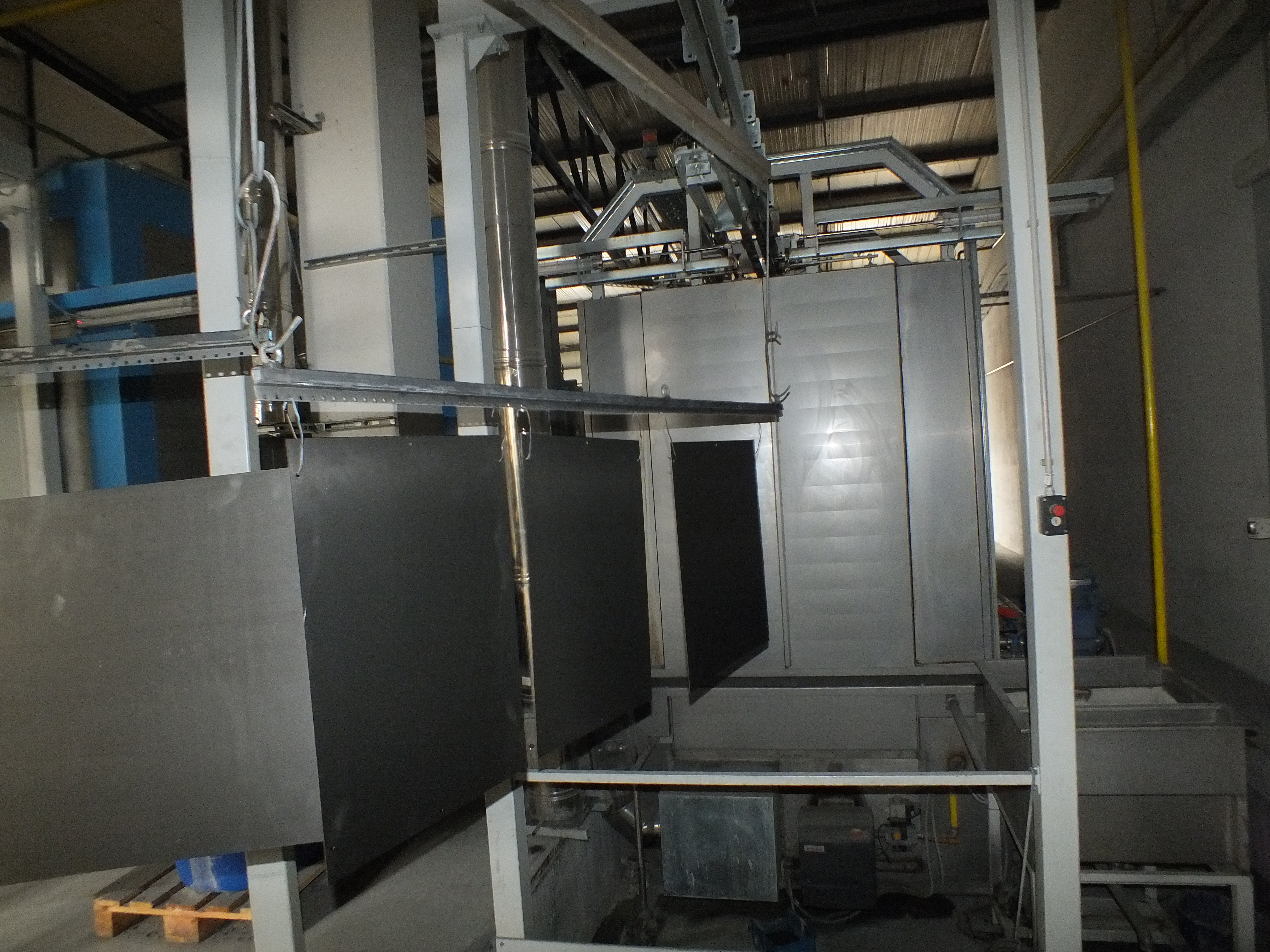 stroj za prašno lakiranje