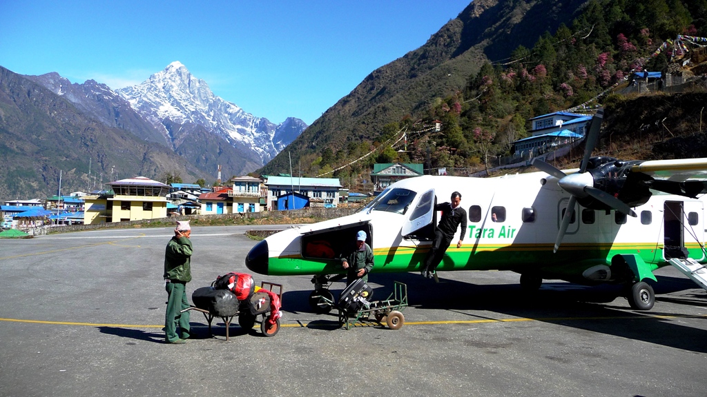 Kurz vor dem Start - unser Gepäck wird verstaut