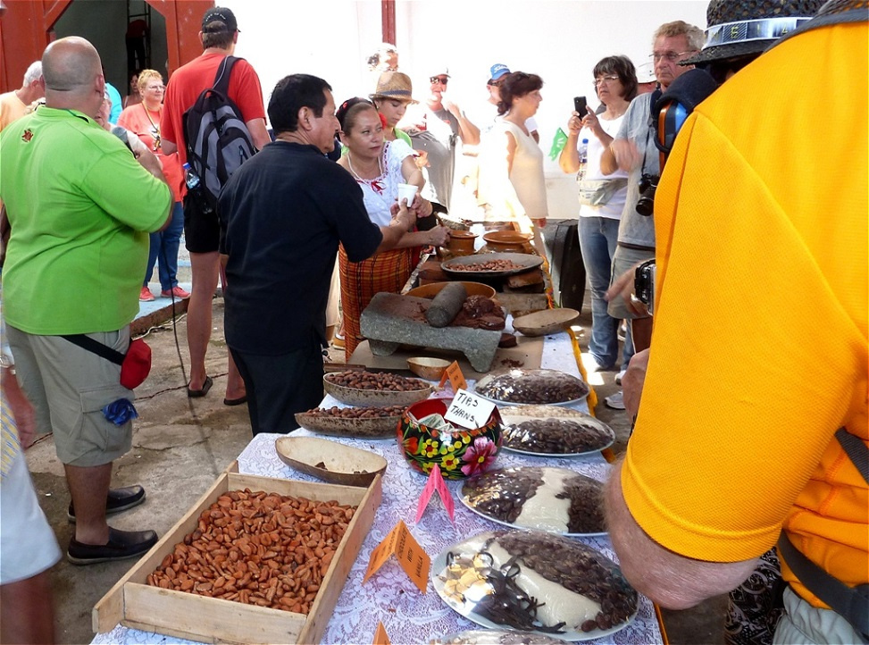 Kostproben werden gereicht