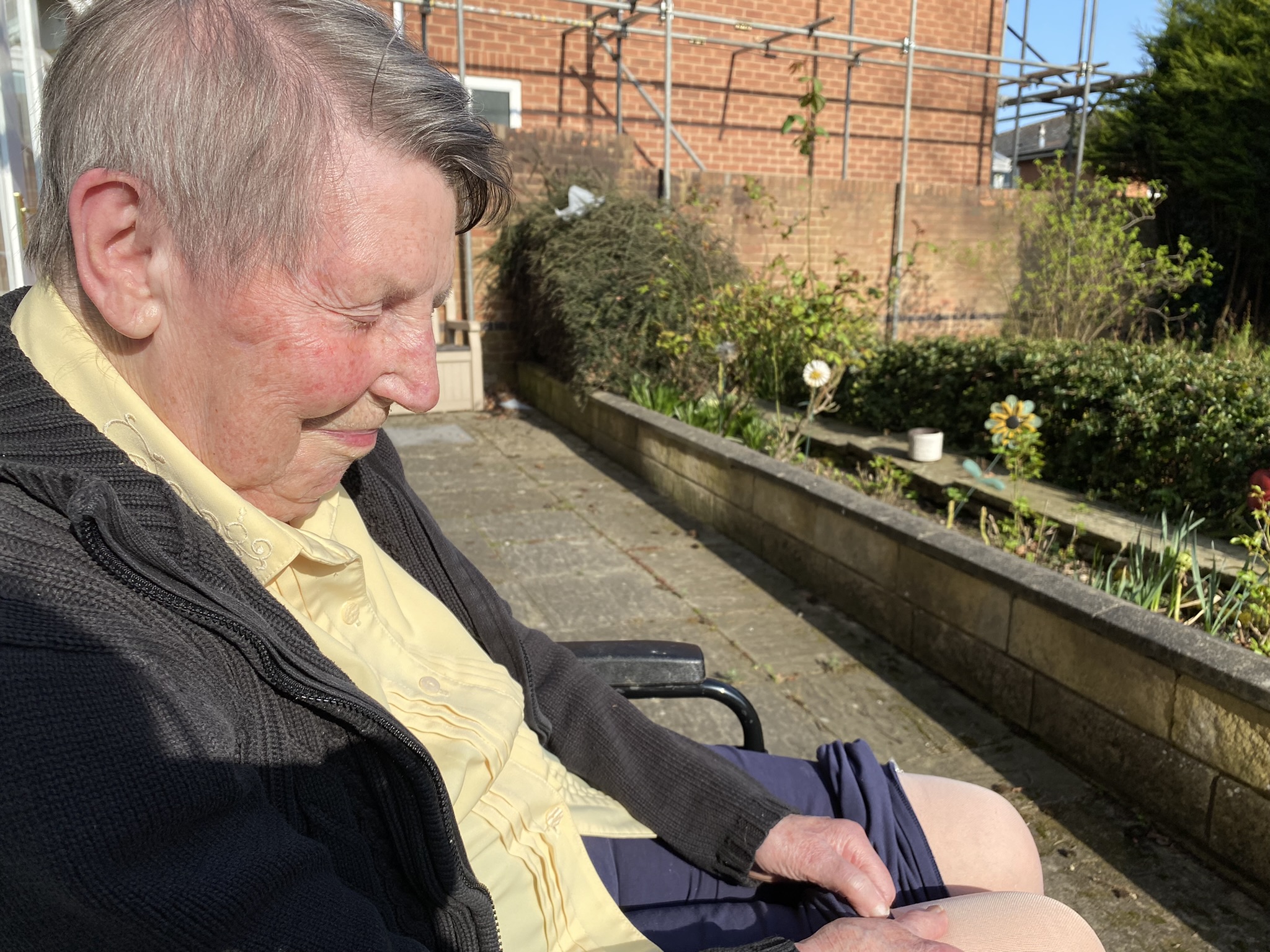 Happy in The Sunshine - March 2022