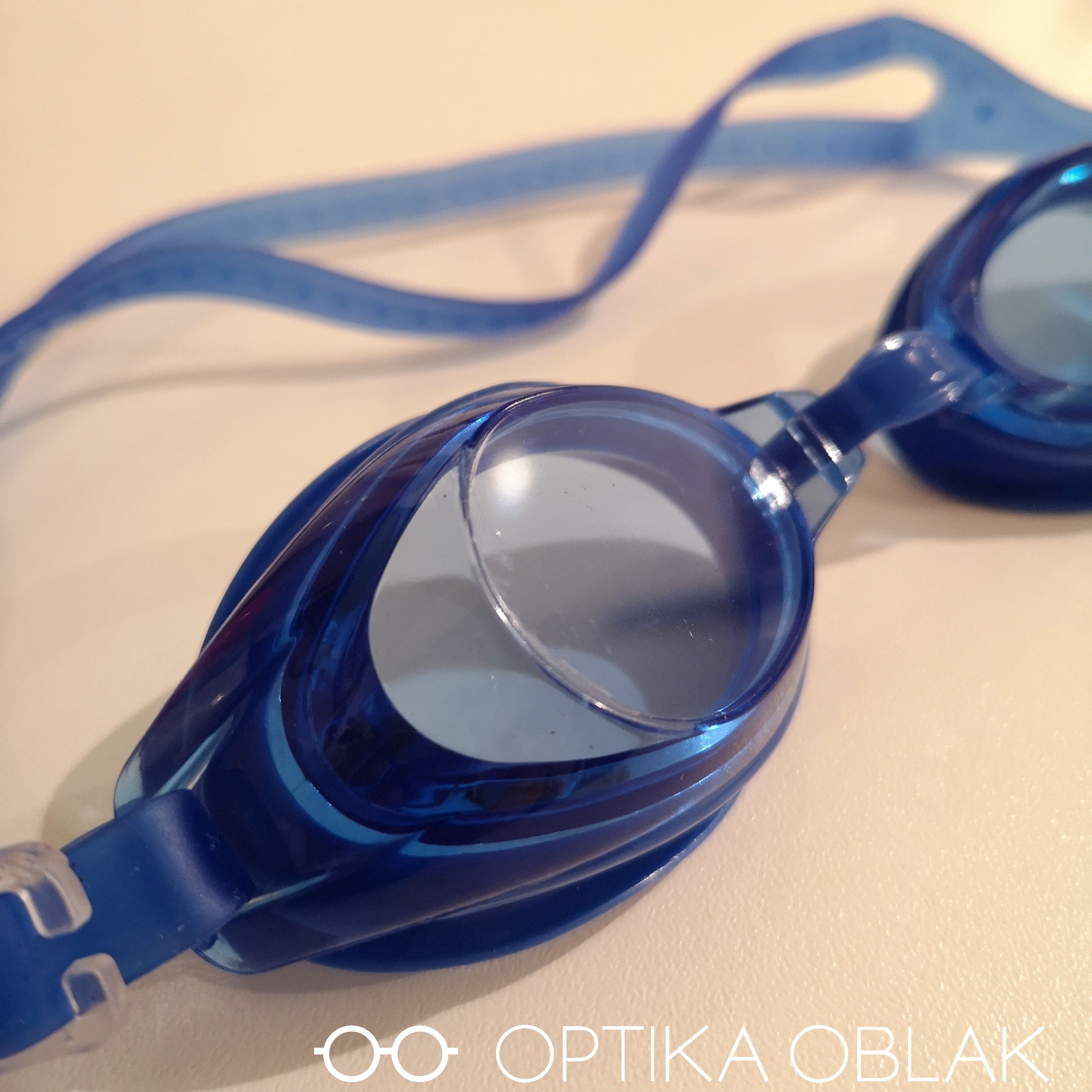 Plavalna očala z dioptrijo
