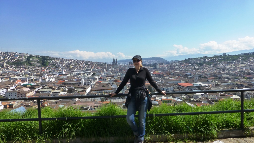 Auf dem Panecillo über der Altstadt