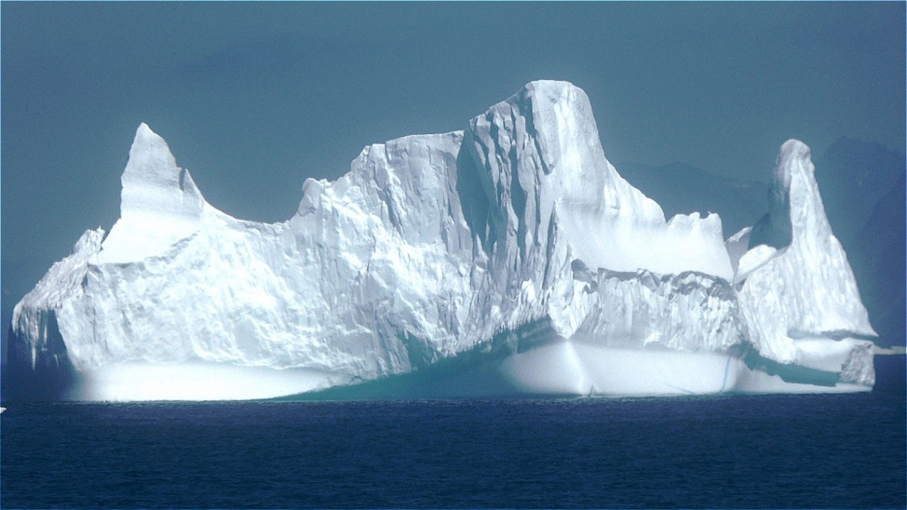 Gewaltige "Eisburg" !