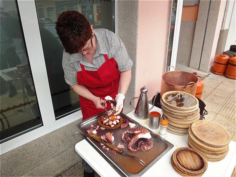 Vorbereitung des Kraken-Spezial - Mittagessens