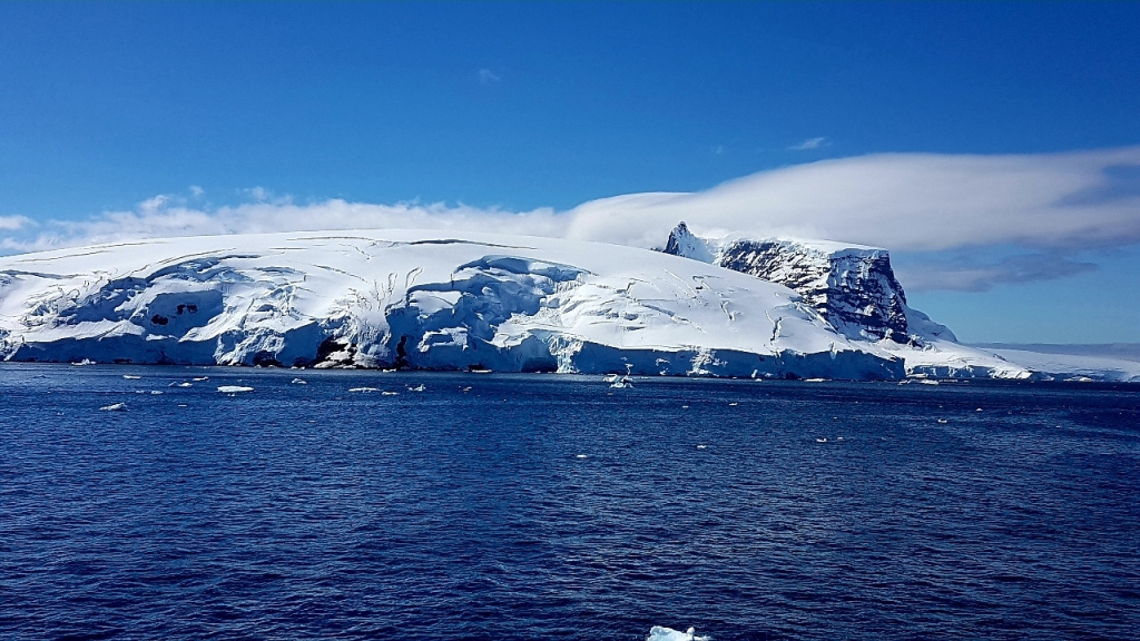 Gewaltiges Eisschild