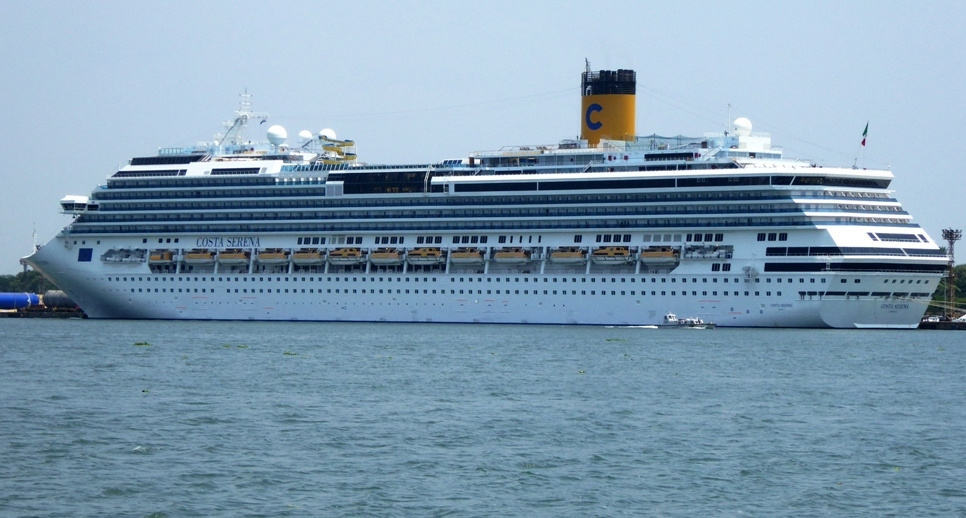 Unser Schiff liegt im Hafen vor Anke