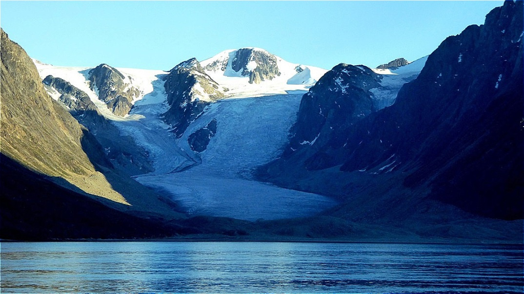 Mächtige "Eisbahn" !