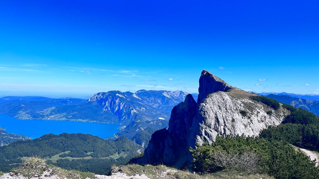 Blick vom Schafberg (1.782 m) hinüber zur Spinnerin