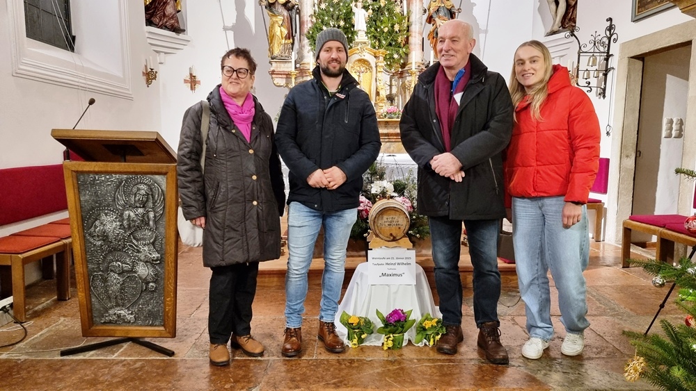 Weinpate Holzbaumeister Wilhelm Heinzl mit Familie