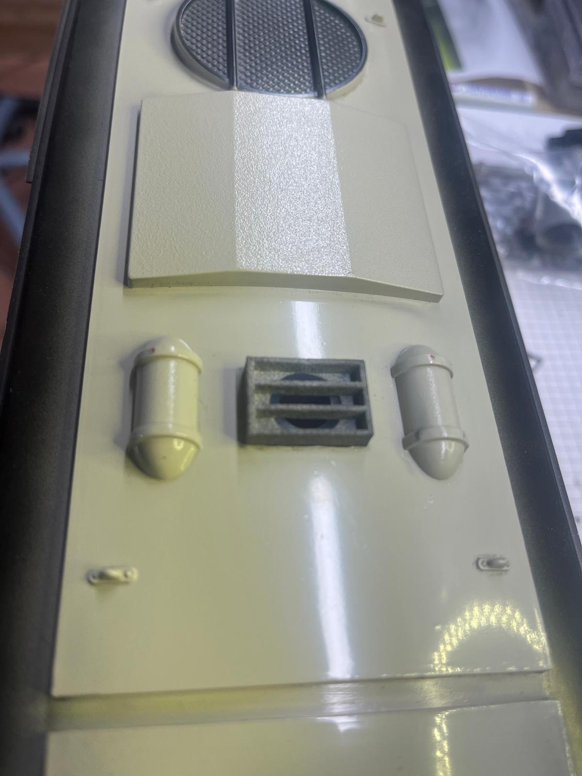 2095.11 Auspuffgitter für Rauchdecoderanschluss