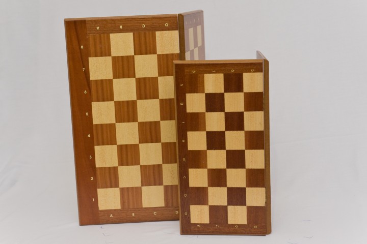 ΚΩΔ. 00148Ξ
Σκακιέρα σπαστή ξύλινη 50x50cm
ΚΩΔ. 00136Ξ
Σκακιέρα σπαστή ξύλινη 40x40cm