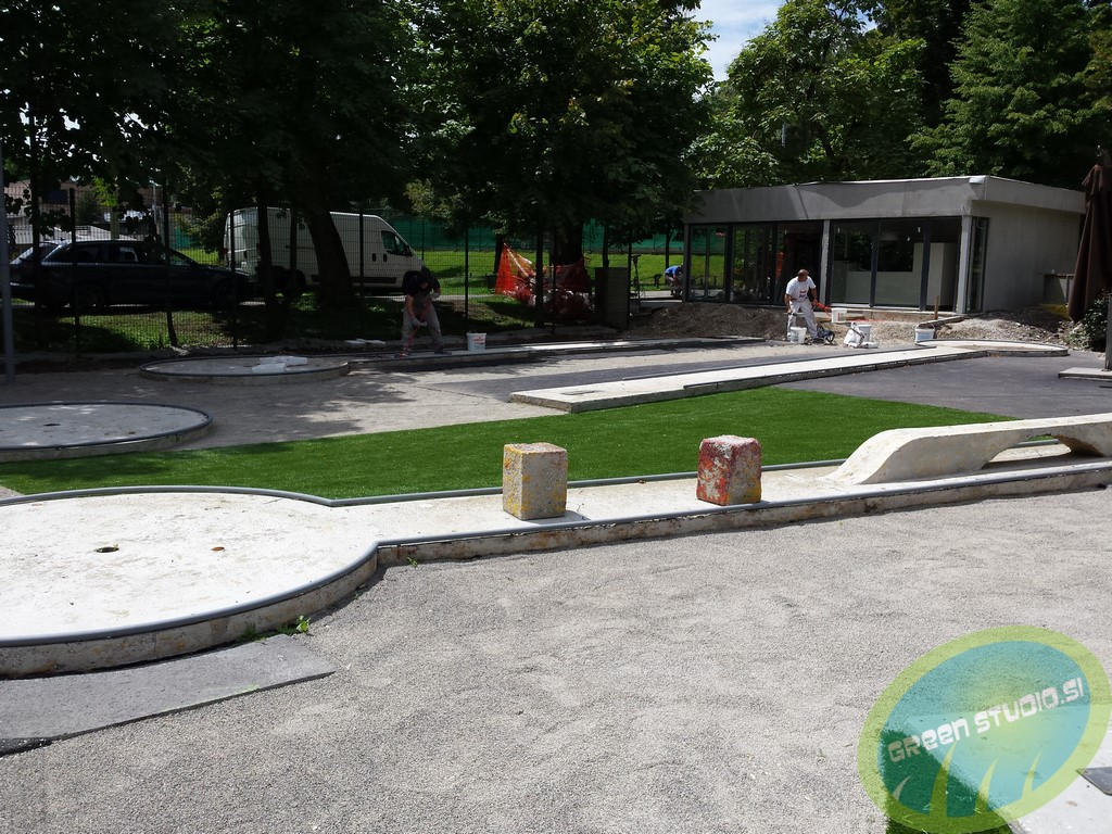 Mini golf umetna trava