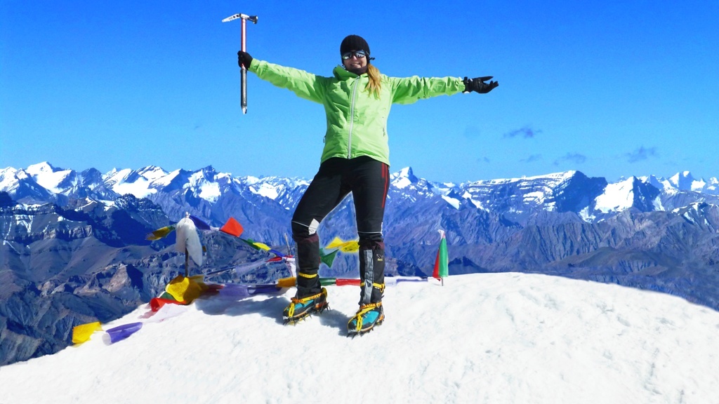 Auf dem Gipfel des Stok Kangri in 6.125 m Seehöhe  - ein unglaubliches Gefühl !