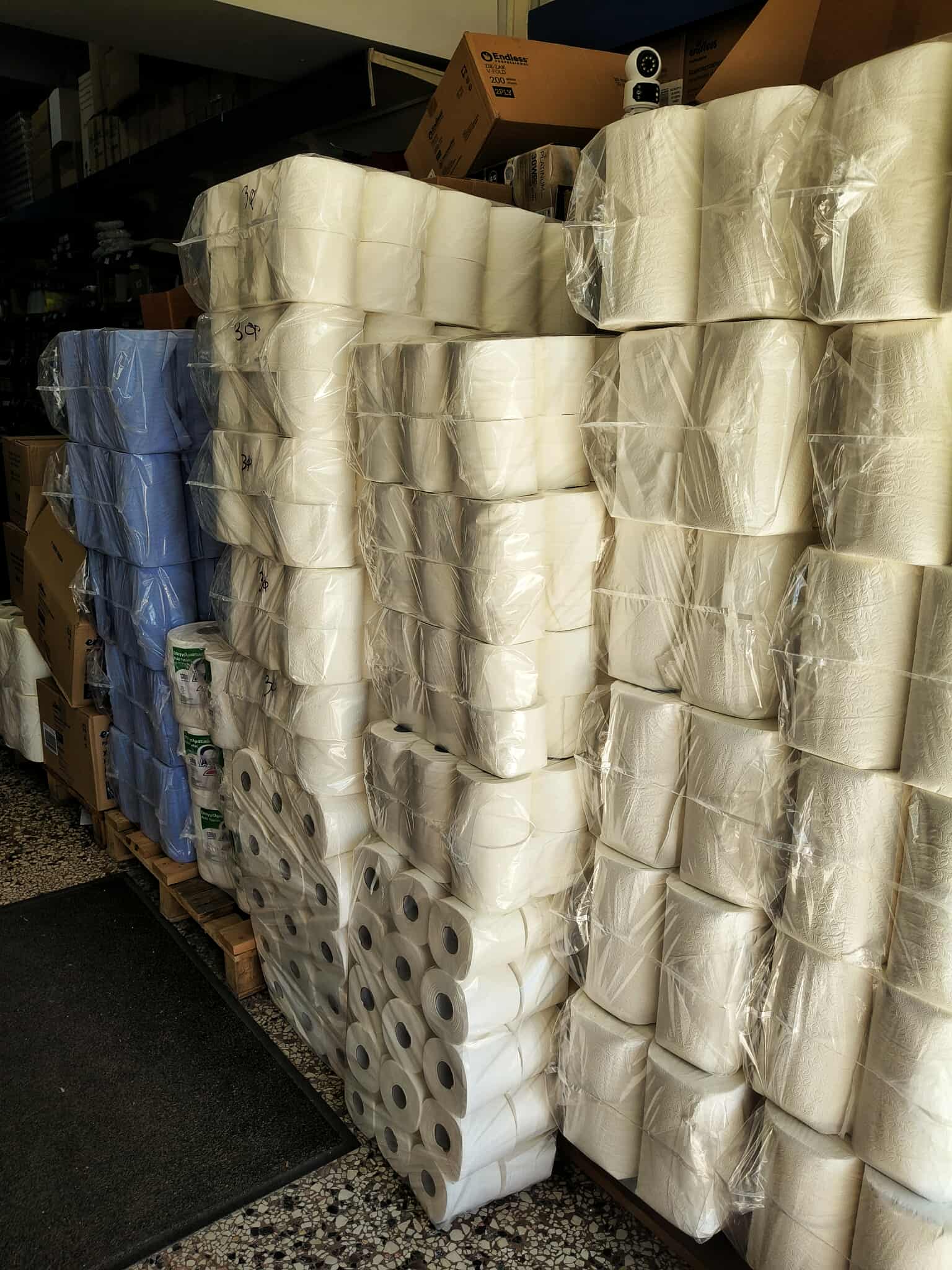 Μεγάλη Γκάμα σε Χαρτιά υγείας και κουζίνας