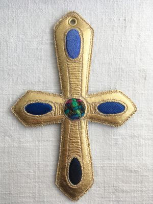 Croix religieuse moderne