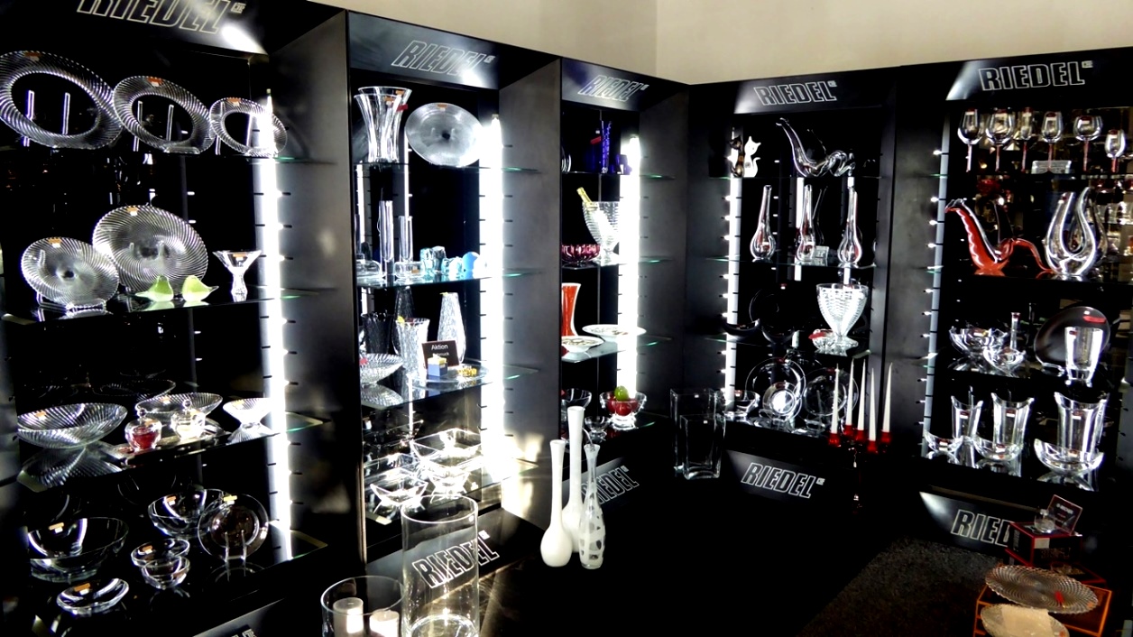 Teller - Schalen - Vasen - Karaffen