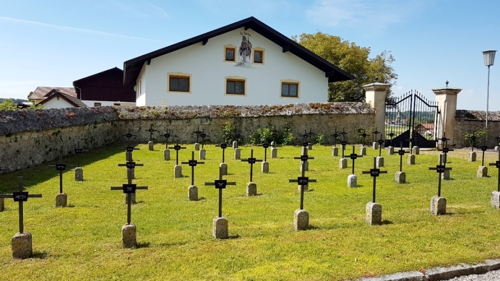Bezirks - Kriegerfriedhof St. Florian