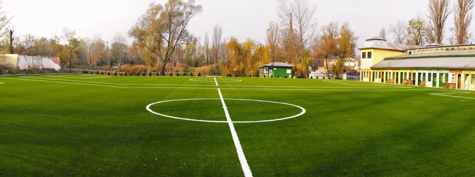 <h3>ŠPORT </h3>
<h4>nogomet, multifunkcijska igrišča, golf, tenis, badminton, ...</h4>
<a class="slider-button" href="kontakt.html">POŠLJI POVPRAŠEVANJE</a>