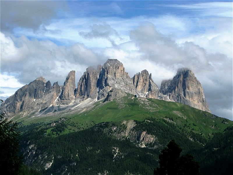 Plattkofel (2.969 m) und Langkofel (3.181 m)