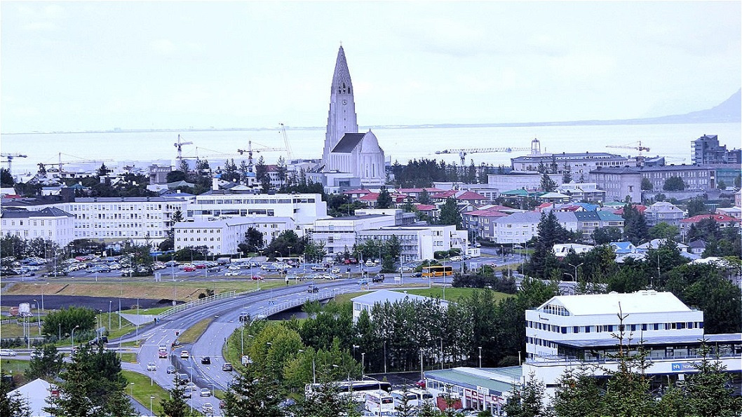 Im Zentrum von Reykjavik steht die Halgrimskirkja