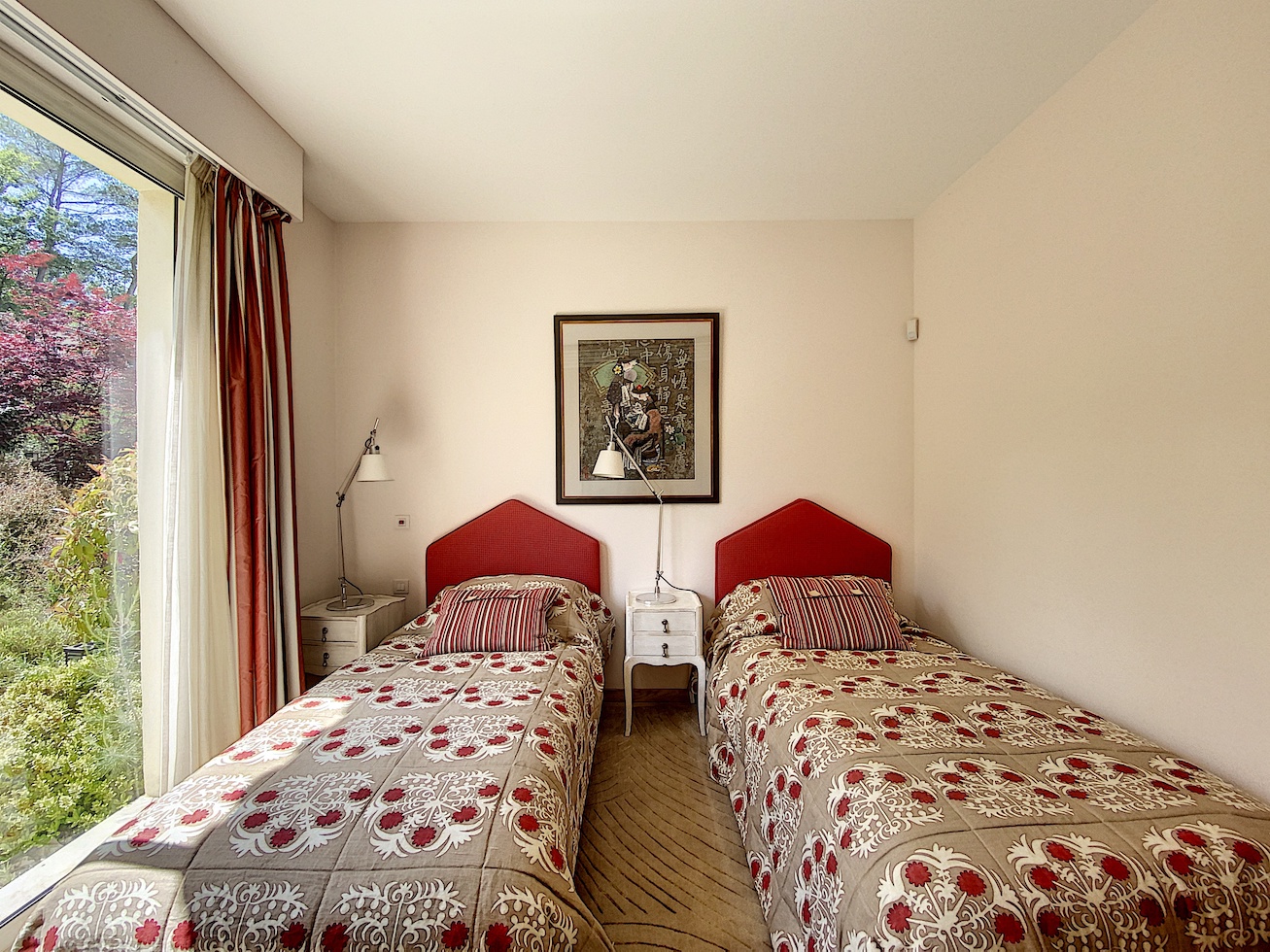 https://0501.nccdn.net/4_2/000/000/06b/a1b/Terre-Blanche-property-SH10.jpg