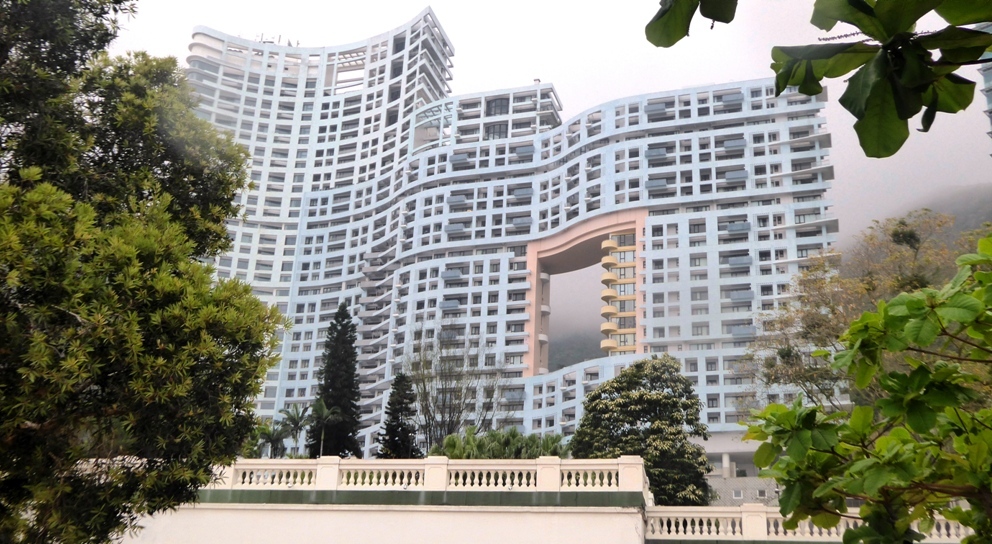 Repulse Bay - das berühmte Haus mit dem Loch