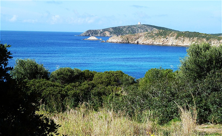 Costa del Sud  -  zahlreiche  Buchten im Wechsel mit Landzungen aus schroffen Granitfelsen und Sandstein