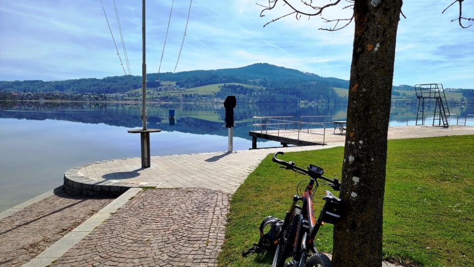 Obertrumer See - Blick auf den Buchberg (Naturpark)