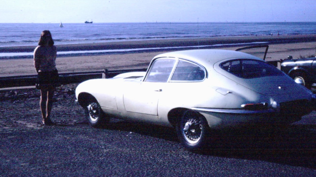 1966 E-Type Jaguar Series 1 4.2