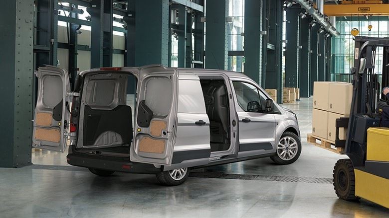 https://0501.nccdn.net/4_2/000/000/06b/a1b/ford-transitconnect-zunanjost_4_m.jpg