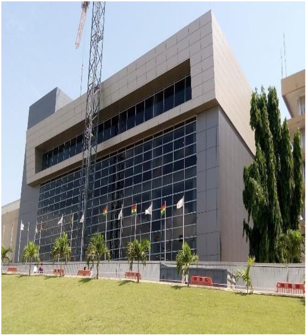 KOTOKA
INTERNATIONAL
AIRPORT (KIA)
ARRIVAL HALL
UPGRADE, GACL
