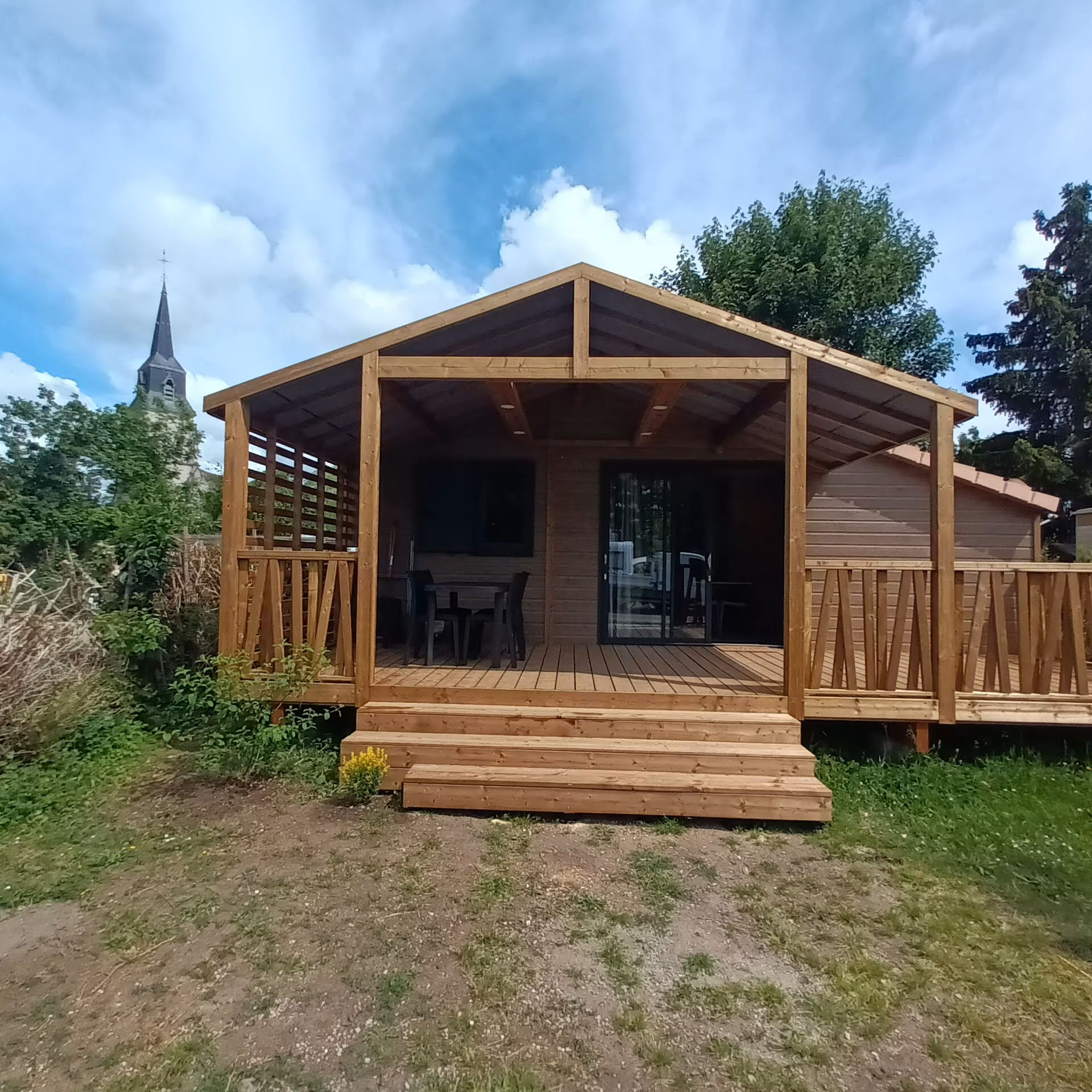 https://0501.nccdn.net/4_2/000/000/06c/bba/chalet--camping-marsalin.jpg