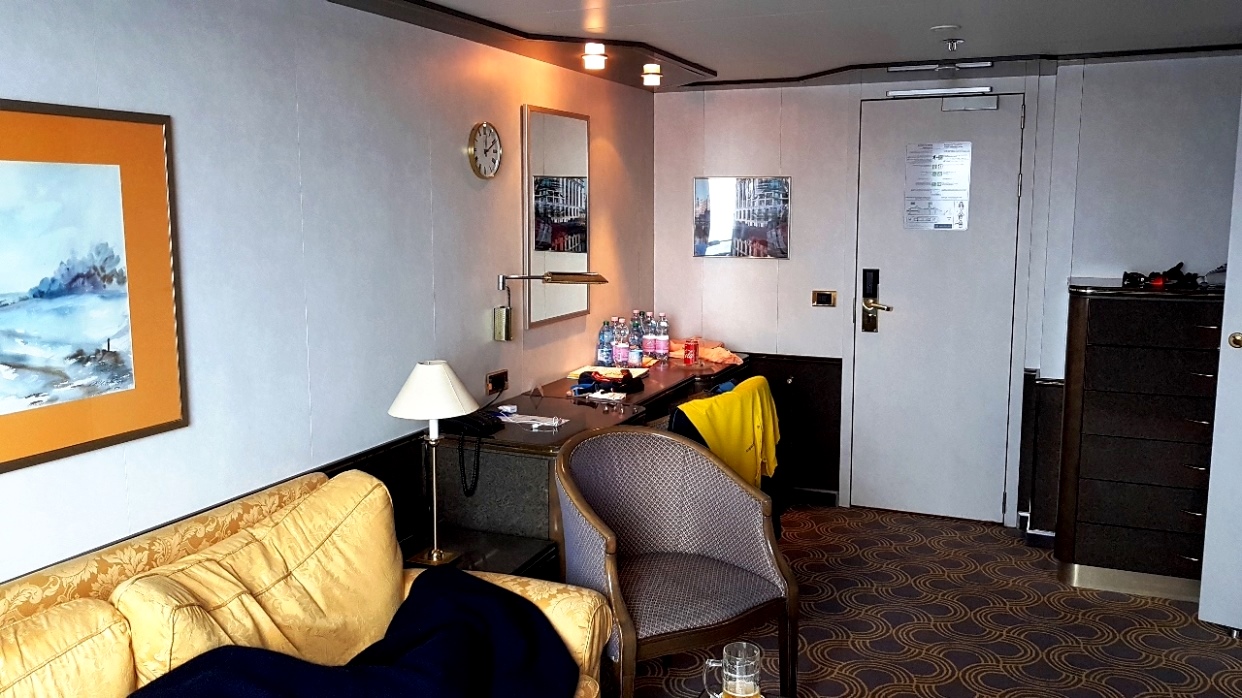 Nach dem Mittagessen ist Ruhe angesagt !