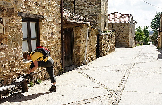 Ein Stein im Schuh tut selten gut !