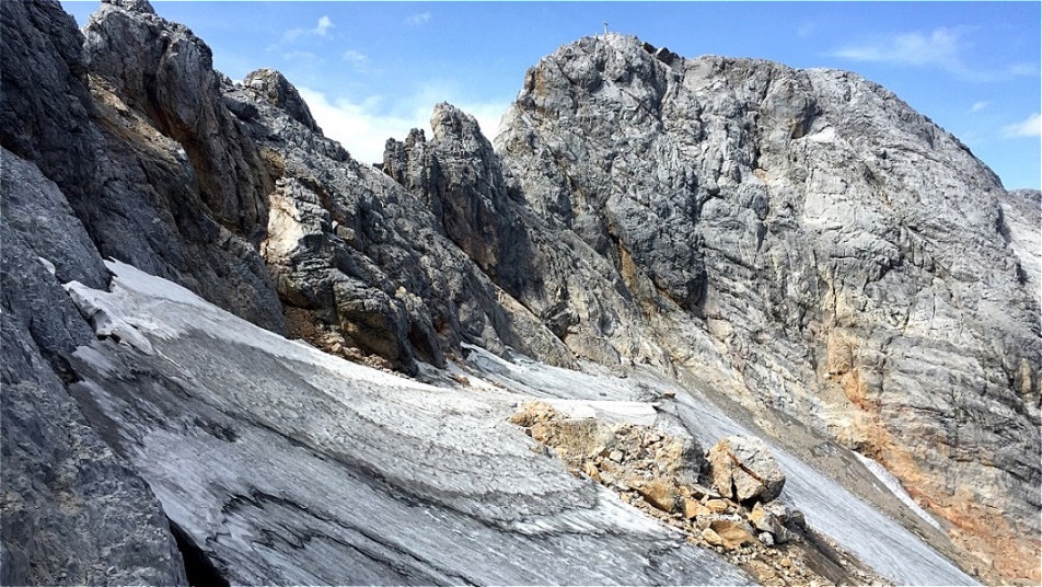 Teufelslöcher - Spektakuläre Klettersteigtour  auf den Hochseiler (2793 m) in den Berchtesgadener Alpen.
