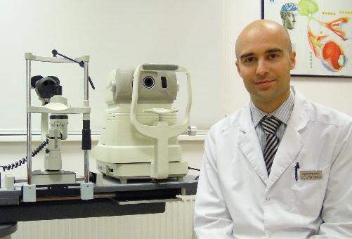 Optometrist dr. Emil Oblak