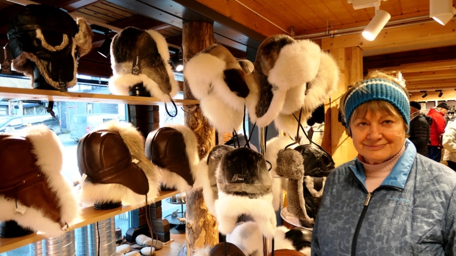 Pelzmütze gefällig ?