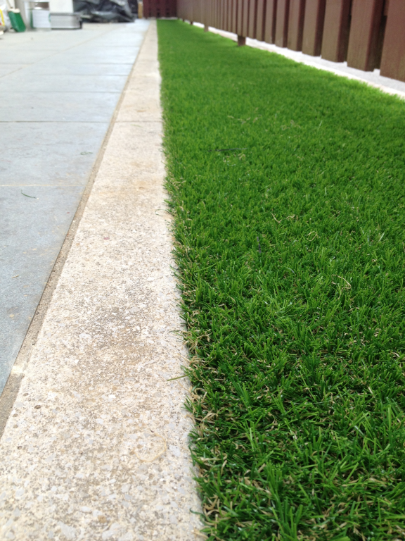 Dekoracija umetna trava