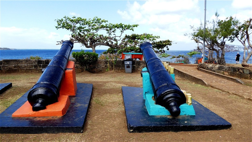 Kanonen an der Küste