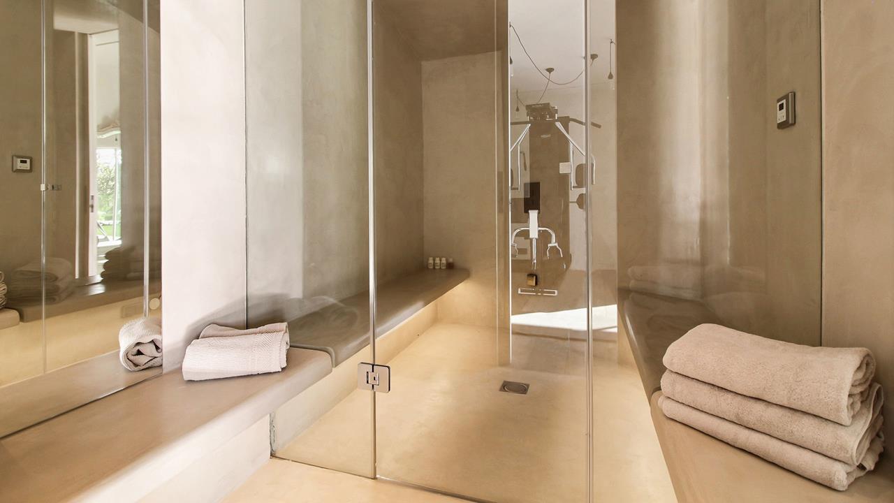 https://0501.nccdn.net/4_2/000/000/076/de9/Terre-Blanche-Villa-Location-H12.jpg